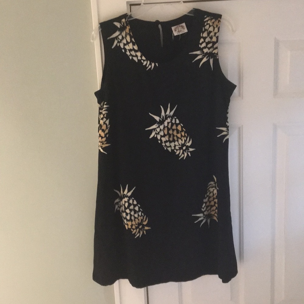 Fun and comfortable sheath summer sundress,